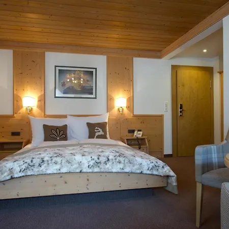 Hotell Maria Theresia 4*